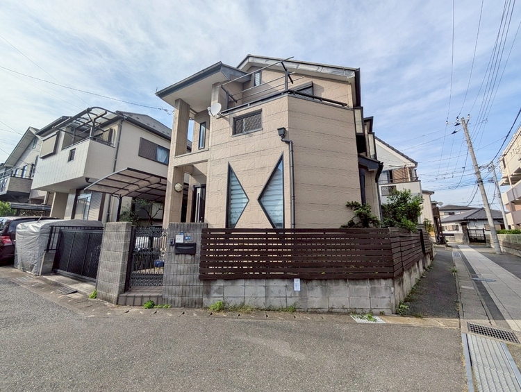 外観 ライフプランニングからローンまで、一貫してご説明させていただきます。お気軽にお問い合わせくださいませ。