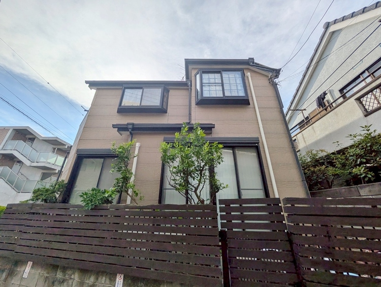 外観 現地に足をお運びいただいた際には、周辺散策などをお勧めいたします。