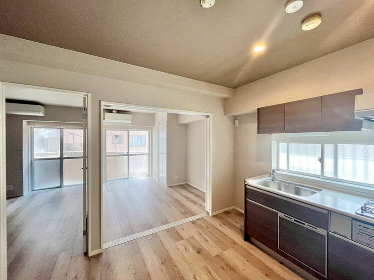 居間 「空間が織り成すひとつ先の住み心地」を演出します。