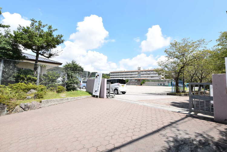 周辺 谷山北中学校 徒歩 約39分（約3100m）