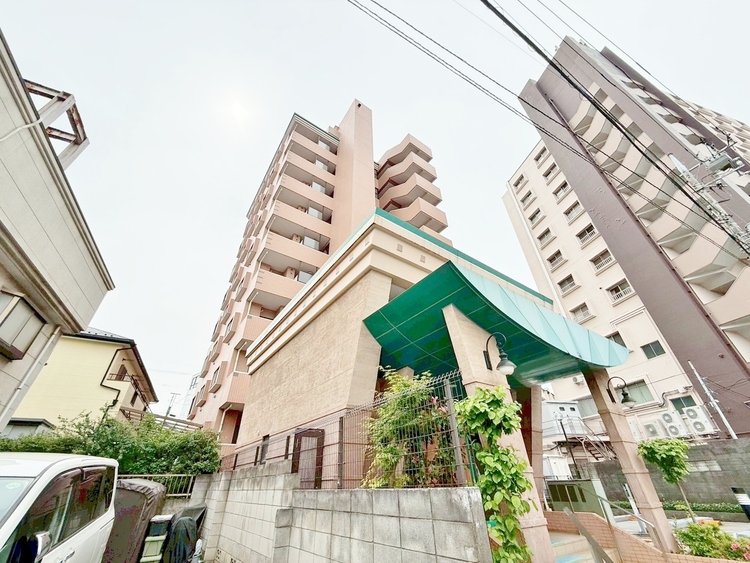 外観 現地に足をお運びいただいた際には、周辺散策などをお勧めいたします。