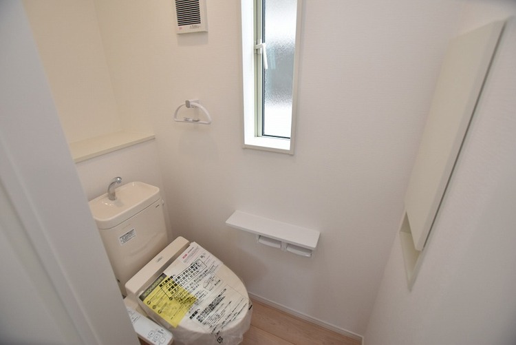 その他 2階トイレ ※画像は新築時のものです。