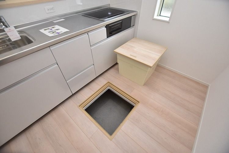 キッチン 床下点検口 ※画像は新築時のものです。