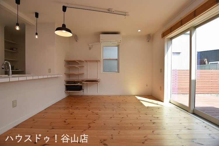 居間 【リビング】