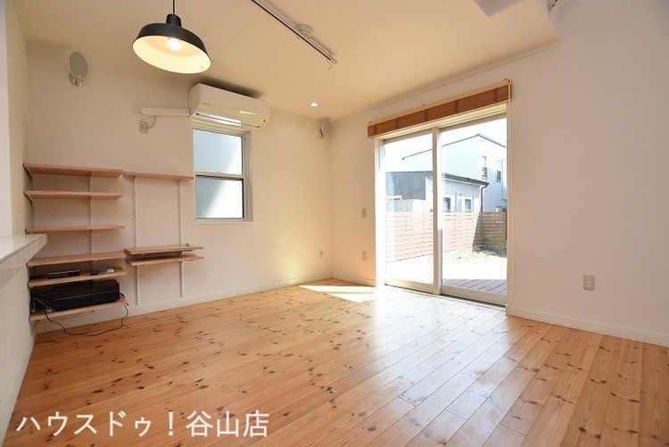 居間 【リビング】