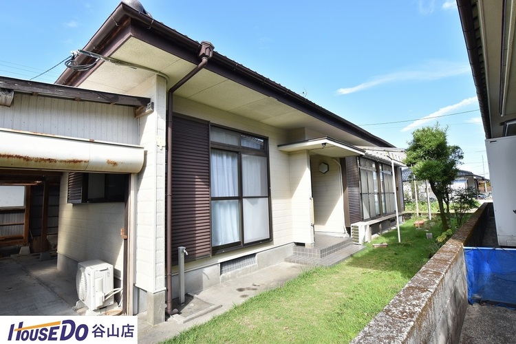 外観 ”喜入小学校近くのガレージ付きの平屋の売家”の外観