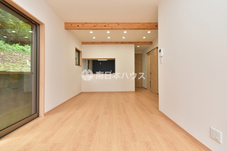 居間 【リビング】