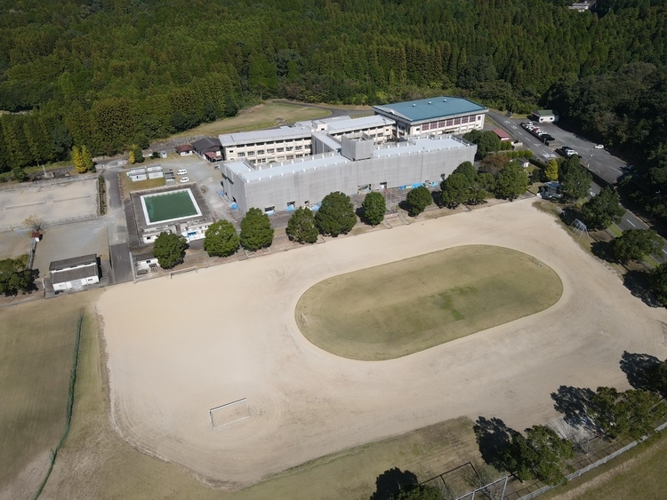 周辺 川辺中学校 徒歩 約43分（約3440m）