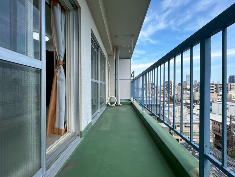 その他 朝の澄んだ空気や、夕方に吹く清々しい風を感じられるバルコニー。