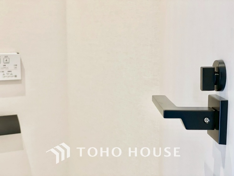 トイレ 【TOILET】◆快適◆な生活に不可欠。節水型の高性能トイレを新設。