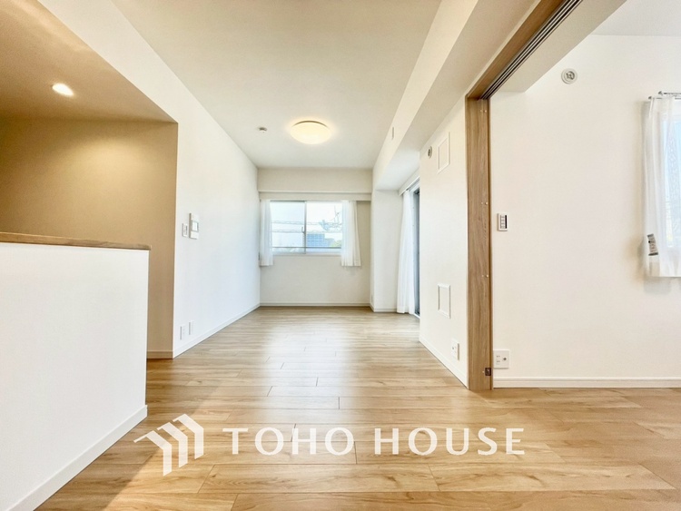 内装 【LIVING】◆家族◆愛する家族を一目で見渡せる。家族が集う空間。永遠に続く幸せな毎日を、ここで。