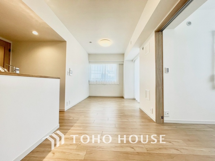 内装 【LIVING】◆Sunshine◆光が燦々と入り、いるだけで気持ちいい。「開放的でゆとりあるお部屋です。」