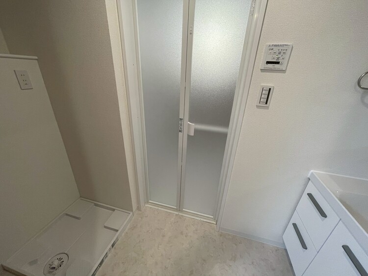 洗面 清潔感と心地よさを重視した、上質感漂うパウダールーム。