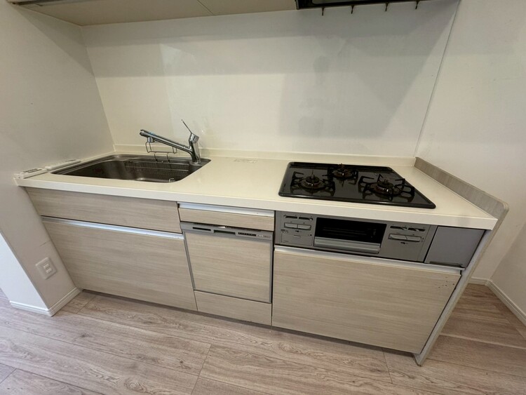 その他 開放感のあるキッチンスペース。調理をしながら、会話も弾みそうですね。