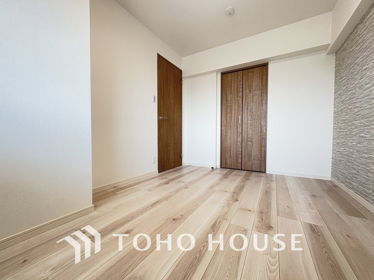 内装 シンプルですっきりとした室内は飽きのこない居心地の良い雰囲気です