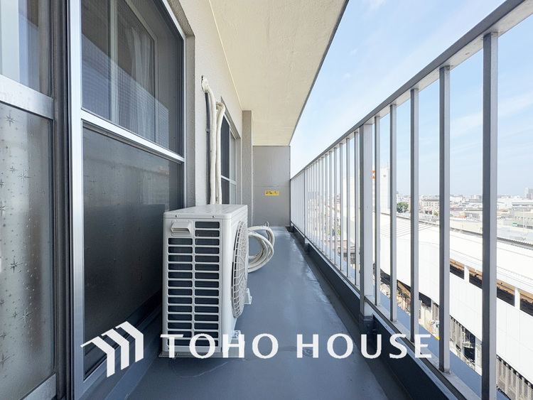 バルコニー 陽当たり良好なバルコニー