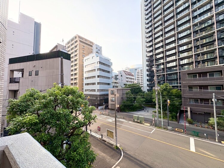 その他 眺望や窓からの景色が良いと、家で過ごす時間も快適です。