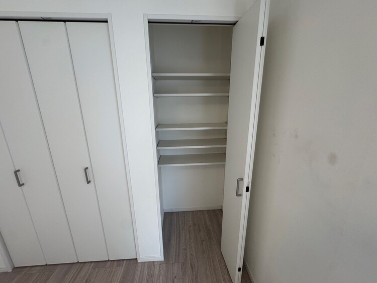 その他 家電やスーツケース、ストック品など何でも片付く嬉しい空間です。