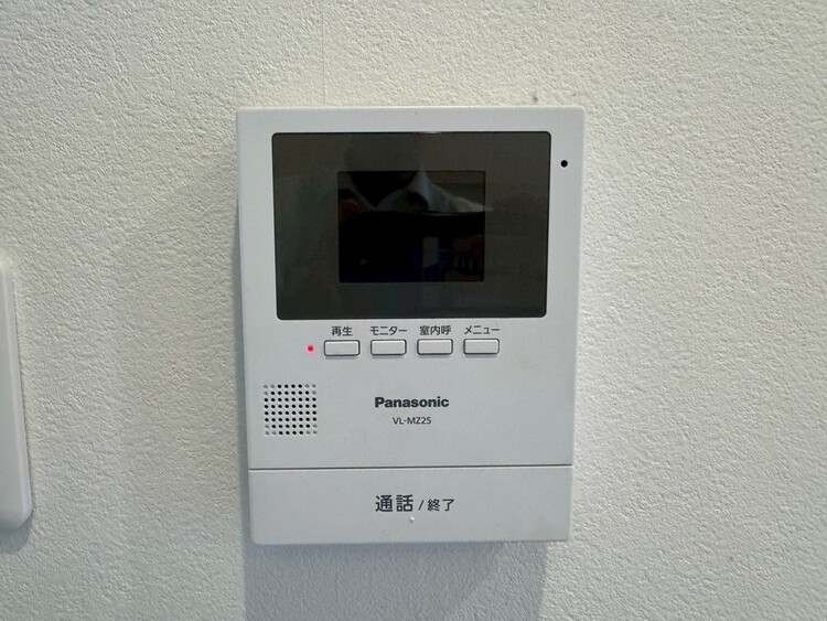 その他 誰が来てもわかる様にモニター付きインターホンを設置。