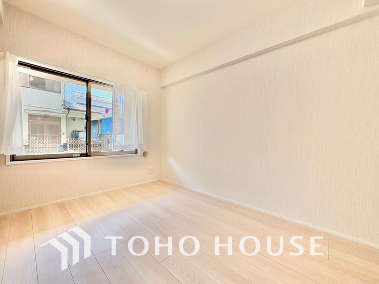 内装 感性を育むプライベートルームはシンプルでスマートな空間。好みの空間で読書をしたり、音楽を聞いたりと一人の時間も充実したものにできます。