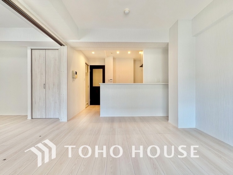 内装 叶えたかったのは落ち着きのあるナチュラルな風合い、そして開放感があるリビング。