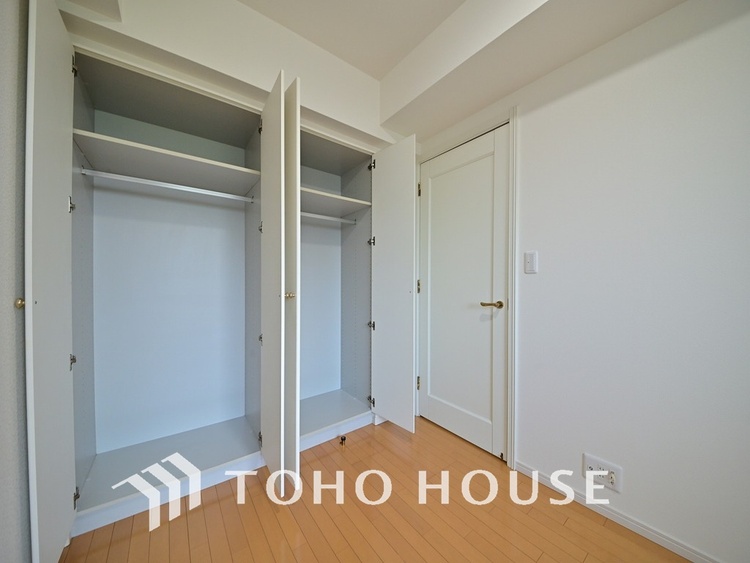 収納 居室　収納