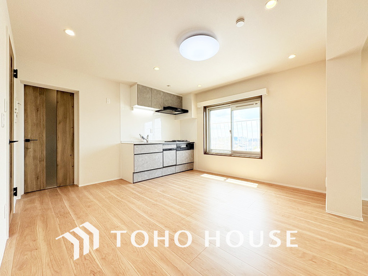 内装 ゆったりとくつろげる上質なリビングダイニング