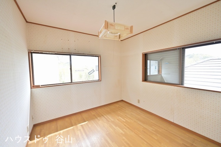 内装 2階洋室4.5畳