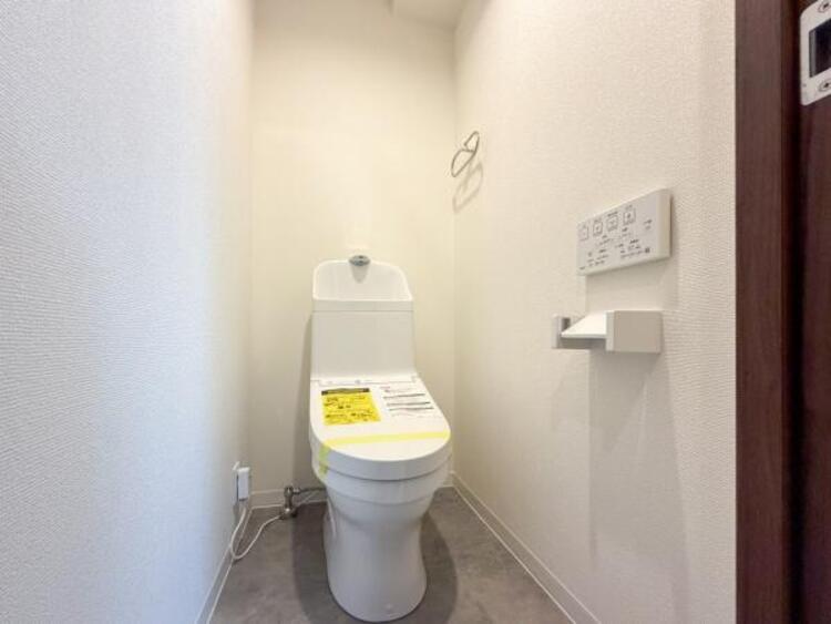 トイレ 清潔感溢れるトイレ。落ち着いた空間で安らぎのひとときをお過ごしいただけます。