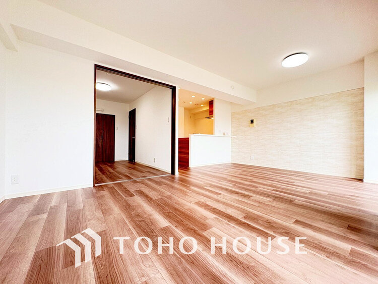 内装 ゆったりとくつろげる上質なリビングダイニングは、あなたの暮らしに価値のある時間を演出してくれます