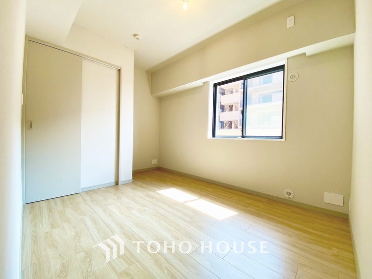 内装 【PRIVATE ROOM】◆属毛離裏◆子は父を手本とし、母に愛育されて成長する。家族の深い繋がり。いつまでも大切にしたい。