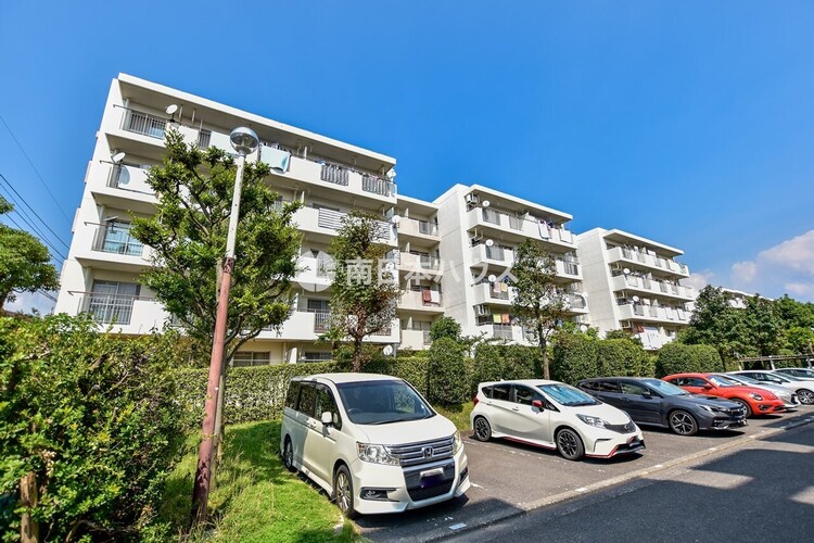 外観 【鴨池ニュータウンサンハイツ第３　２号棟】空き物件につき即日室内のご見学可能です♪