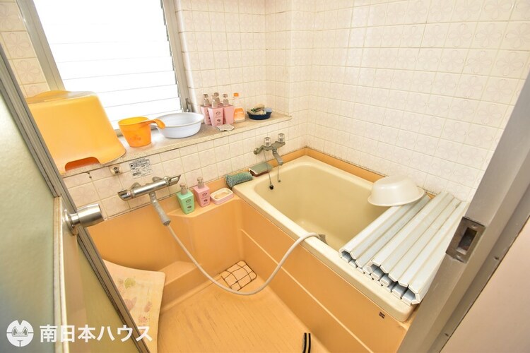 風呂 【浴室】窓付きの浴室です！