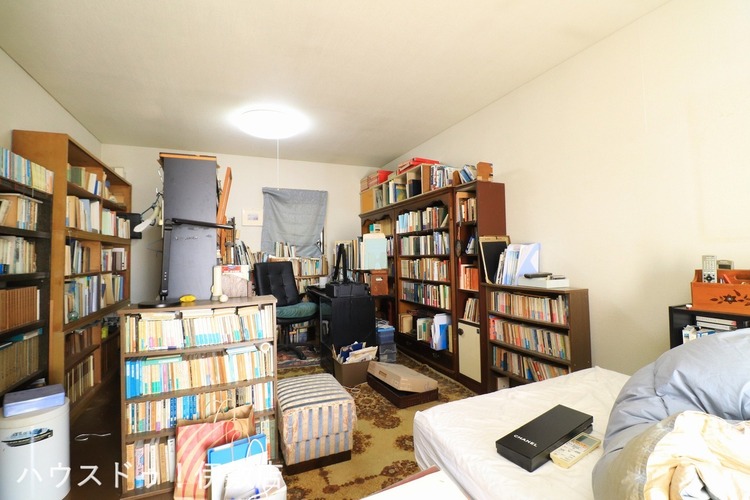 内装 【洋室13.5帖】