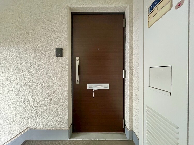 玄関 玄関を開ければ、そこは安らぎのご自宅。