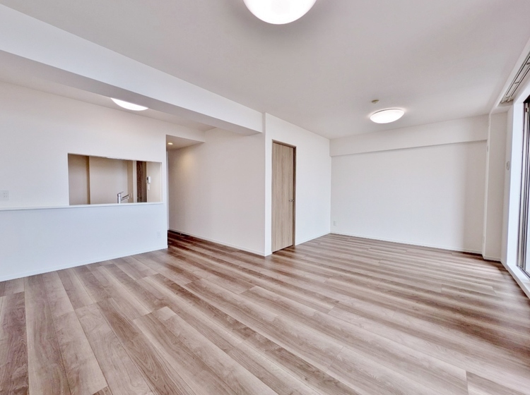 居間 豊かな居住性と、安心感を満たすクオリティが見事に調和した住空間。