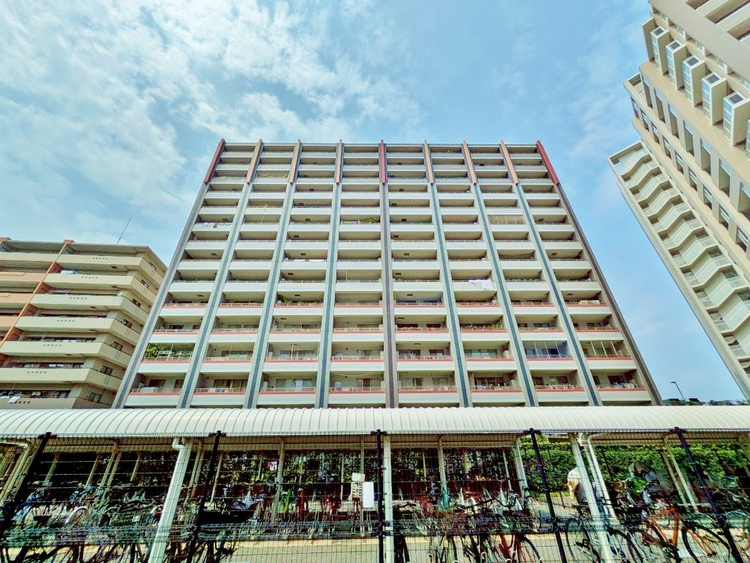 外観 資料には掲載していない情報が、現地にはたくさんあります。是非一度、現地をご確認ください。