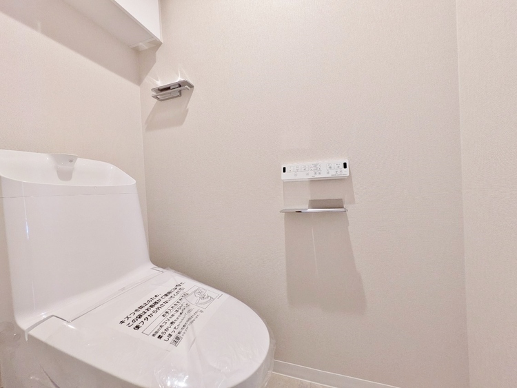 トイレ 暮らしの中のさりげないひとときの快適さにも、こだわりを、持って設備を配しております。