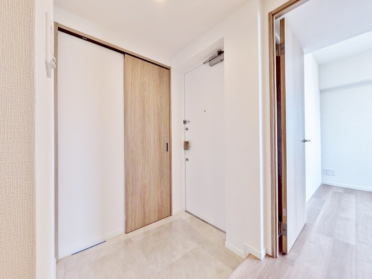 玄関 シューズボックスを完備した玄関です。