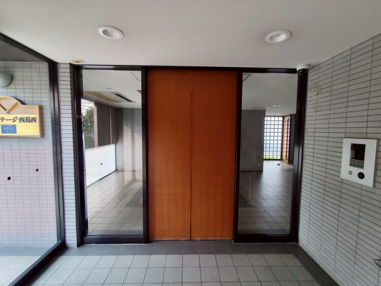 エントランス エントランスは、毎日の行き帰りで使う大事な空間です。