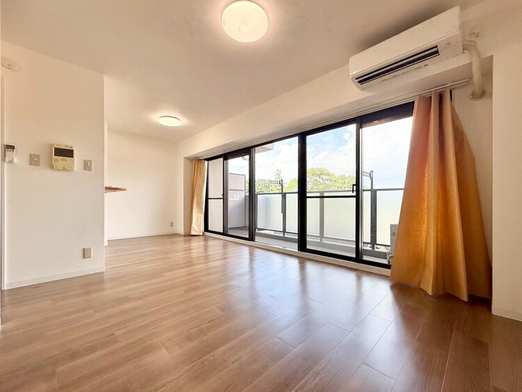 居間 ひとつひとつの空間に宿した機能性、そして美意識。