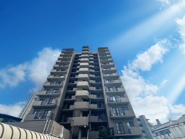 外観 資料には掲載していない情報が、現地にはたくさんあります。是非一度、現地をご確認ください。