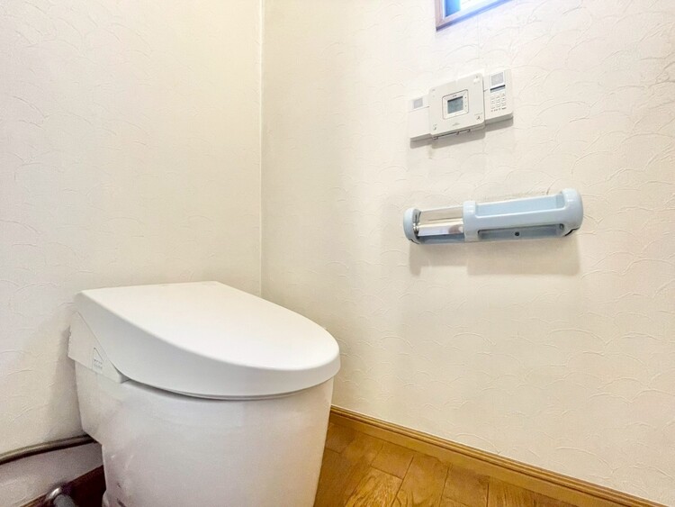 トイレ 暮らしの中のさりげないひとときの快適さにも、こだわりを、持って設備を配しております。