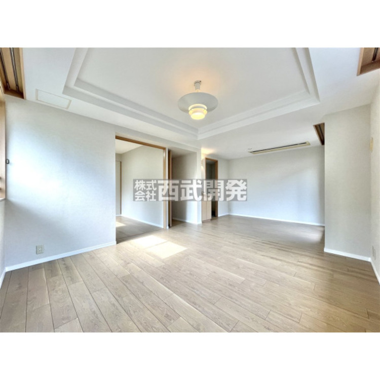 居間 2025年6月撮影