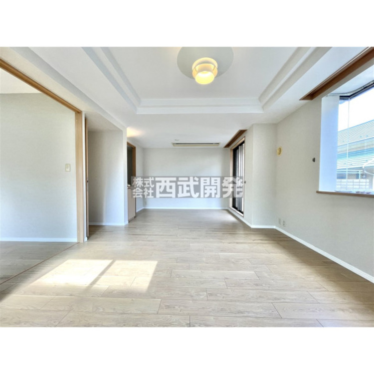 居間 2025年6月撮影