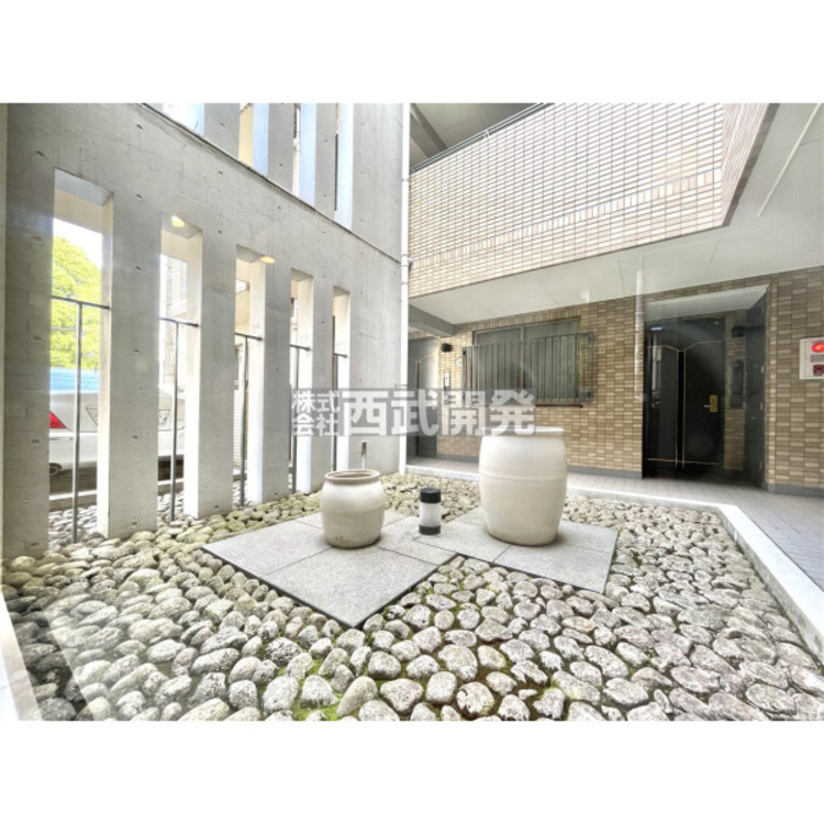 エントランス 2025年6月撮影