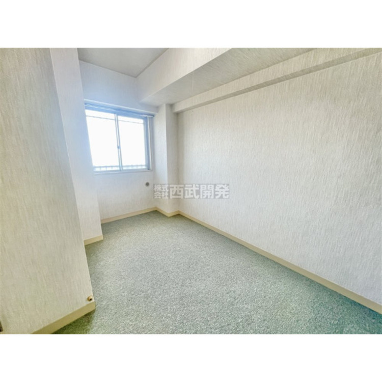 内装 穏やかな日差しと心地よい風が吹き抜ける窓配置(リフォーム前)