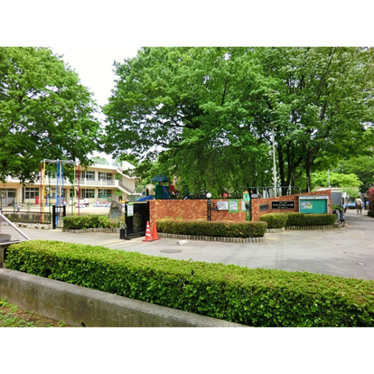 周辺 すずらん幼稚園(約900m)