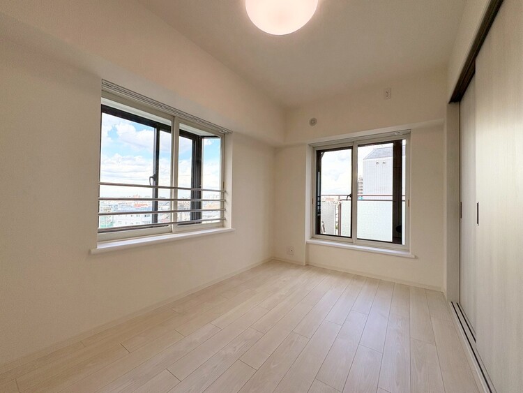 その他 清かで艶やかな時間をもたらしてくれる室内です。