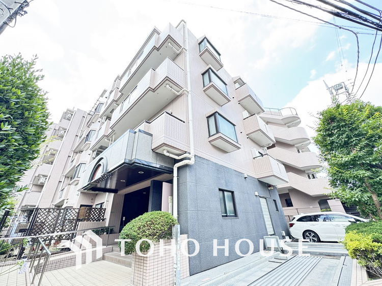 外観 〜新規リノベーション済住戸〜角部屋につき陽当り良好〜スーパーやコンビニなど周辺環境充実〜